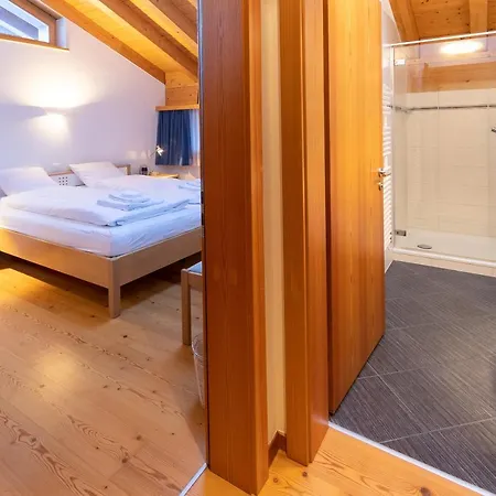 Haus Malva By Premium Lägenhet Zermatt